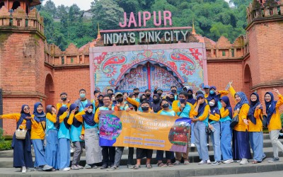 Field Trip SMPIT Al-Ghifari Goes To Bandung Tahun 2022